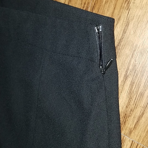 Cropped Dress Pant - Picture 4 of 6